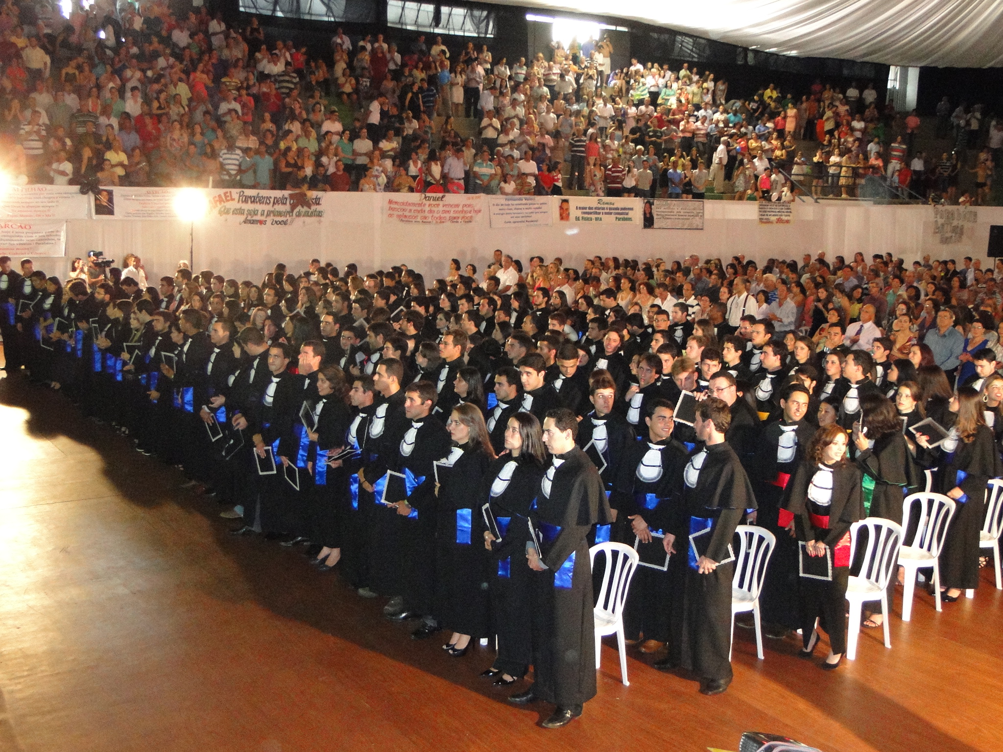 Evento de formatura da FEMAF reúne mais de 200 alunos no Anfiteatro Dom  Jacinto em Pedreiras