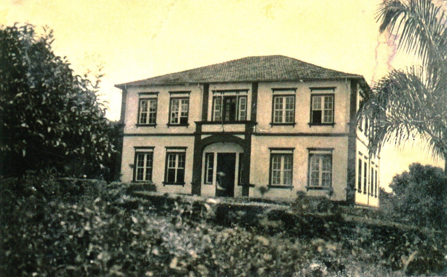 Prédio Álvaro Botelho, o primeiro construído no câmpus, desde 1908