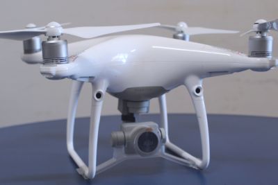 Drone de baixo custo