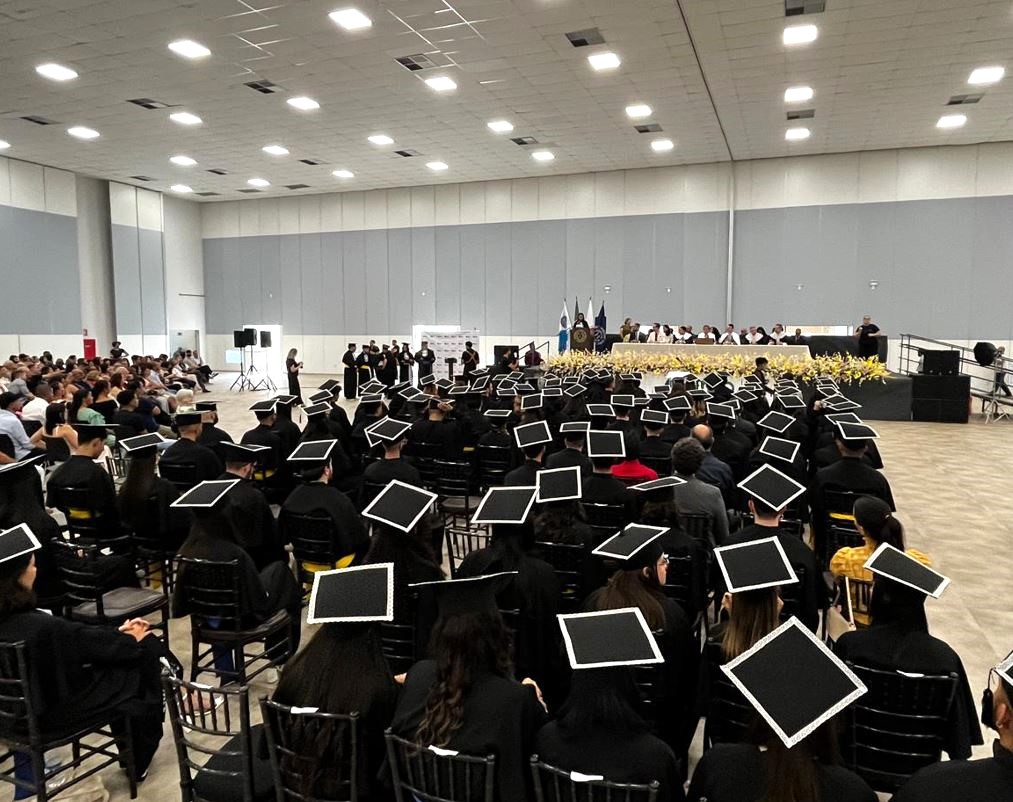 Formatura 2024/1: diversidade e inclusão no momento mais especial da Universidade - Confira as galerias de fotos 