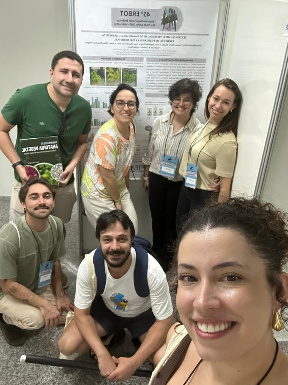 Thiago Alves Magalhães (Diretor do ICN), Marinês Pires Lira (Coordenadora do PPGBA), Thais Caetano (Doutoranda), Vanessa Crisitna Stein (Coordenadora do CBPP), João Gabriel Reis Martins (IC), Igor Andrade Correio Rohlfs (Doutorando), Lilian dos Reis Ronzani (Mestranda). 