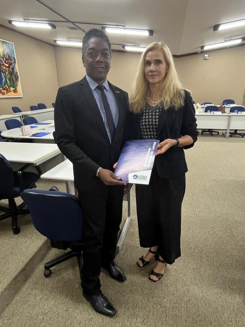 WhatsApp Image 2025 09 26 at 17.07.33