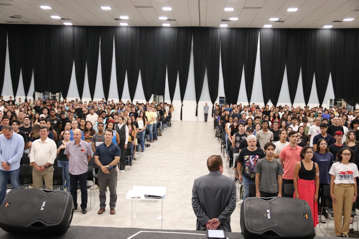 Gentileza solicitar descri&ccedil;&atilde;o da imagem