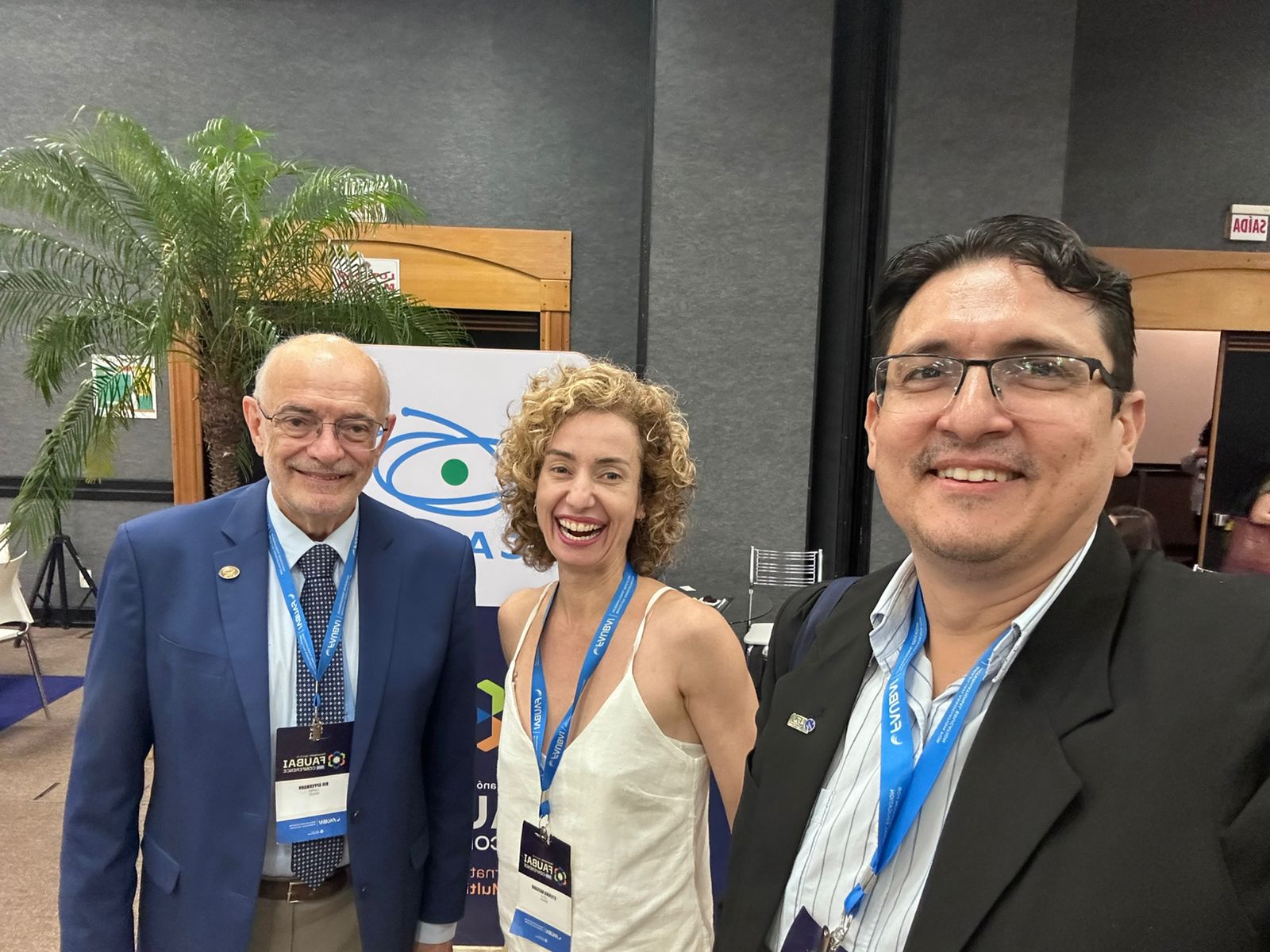 Gentileza solicitar descri&ccedil;&atilde;o da imagem