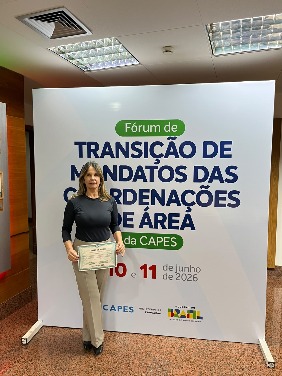 Gentileza solicitar descri&ccedil;&atilde;o da imagem