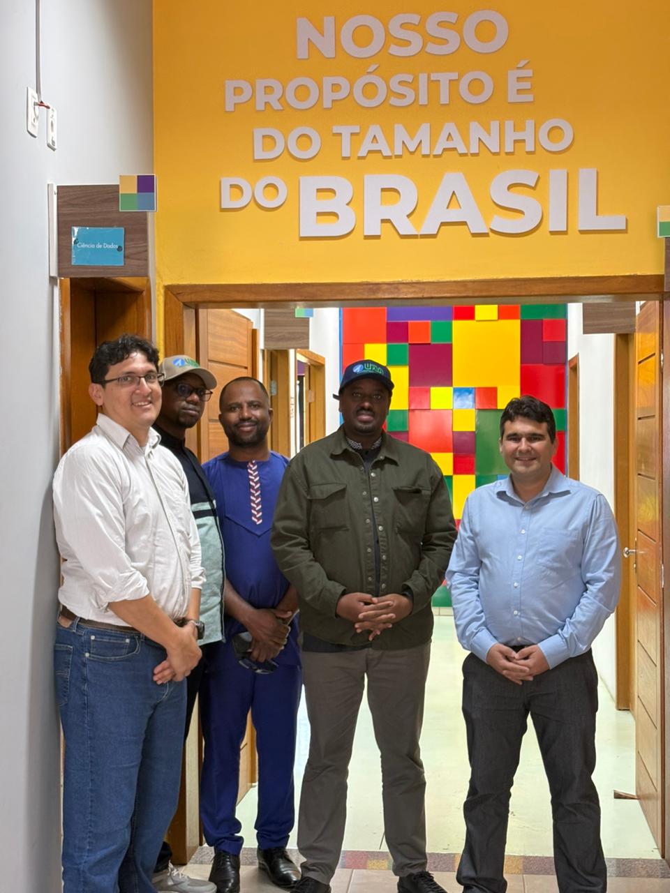 Gentileza solicitar descri&ccedil;&atilde;o da imagem