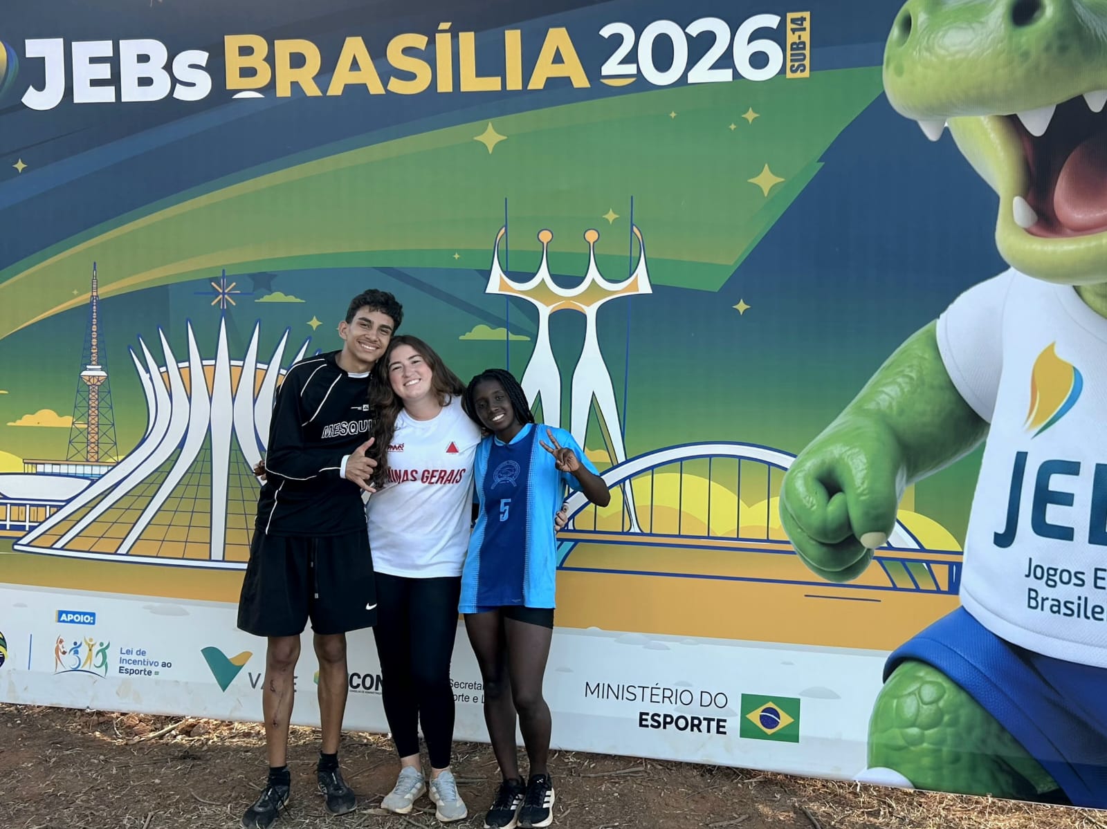 Gentileza solicitar descri&ccedil;&atilde;o da imagem