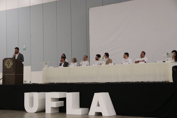 Gentileza solicitar descri&ccedil;&atilde;o da imagem