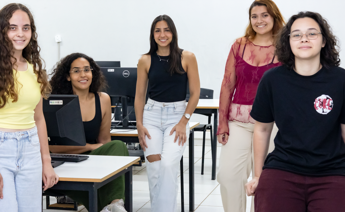 Gentileza solicitar descri&ccedil;&atilde;o da imagem